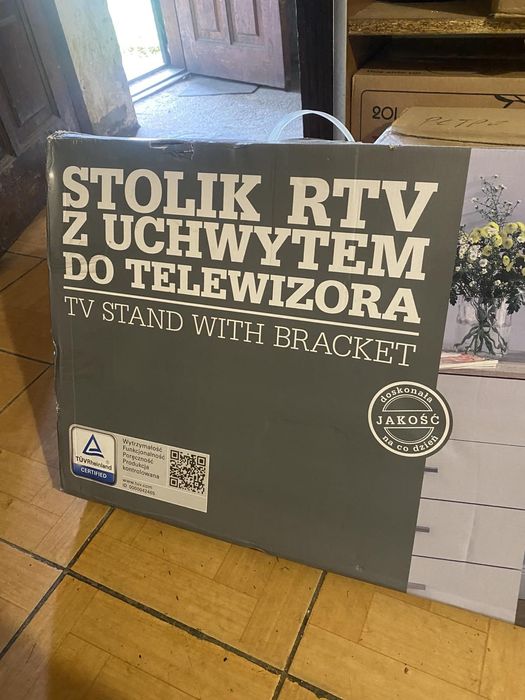 Продам столік для техніки