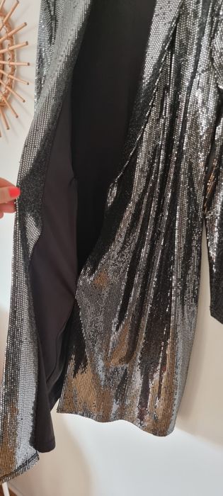 Sukienka srebrna, cekiny Mohito M karnał kopertowa