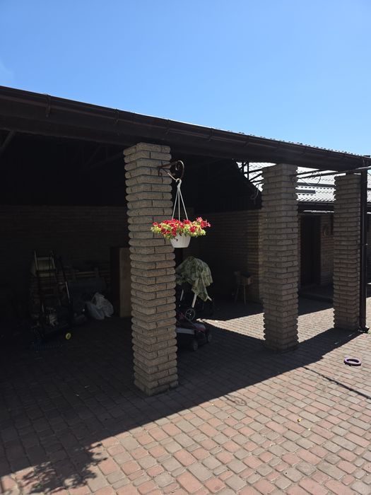 Продам будинок біля лісу, л/б