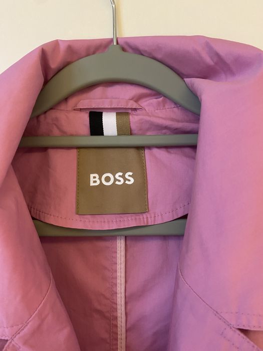 Жіночій тренч бренду Hugo Boss (с-м)