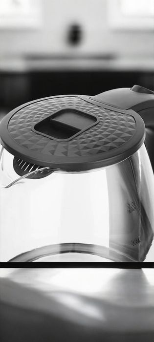 Лідери продажів. Електричні чайники з підсвічуванням Luma Bella