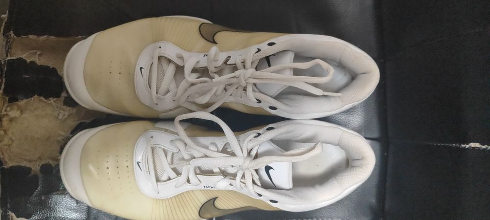 Nike Roger Ferder RF 2009 Vapor tour 6

Wimbledon Zoom Vapor Tour 6 VI