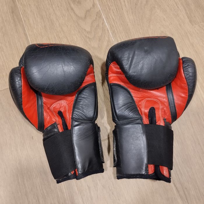 Luvas de boxe + ataduras/bandagens