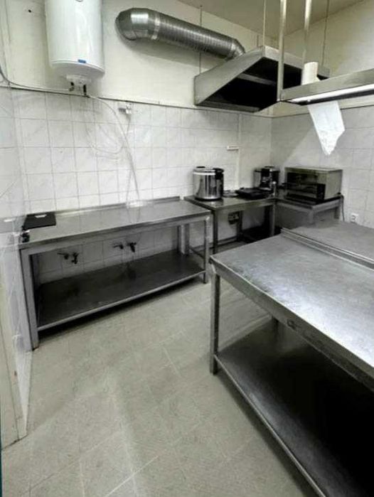 Оренда обладнаною кухні, вул. Урлівська, 46 м2.