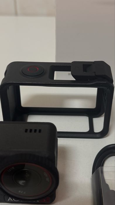 DJI Osmo Action 5 Pro Adventure Combo