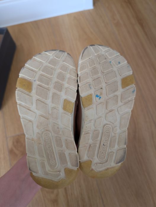 Босоніжки ecco 25