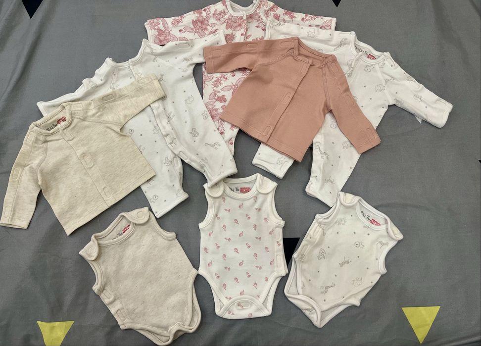 Одяг для недоношених маловагових поспішайок