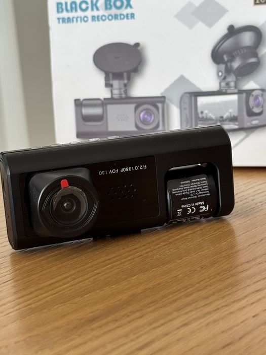 Відеореєстратор з камерою салону