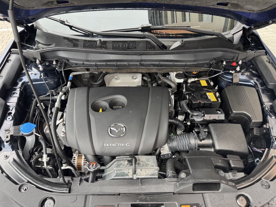 Продам Мазду сх5 2024