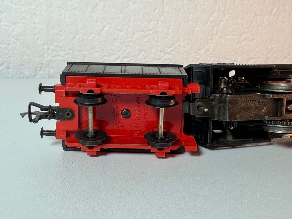 Паровоз Fleischmann с тендером