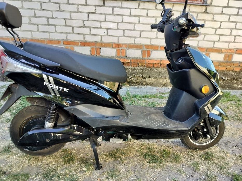 Продаж електроскуткера