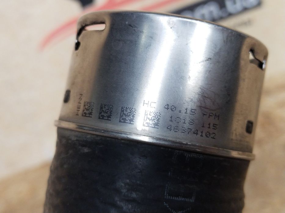 Jeep Compass II 2016- 2.0D патрубок интеркулера 52083045