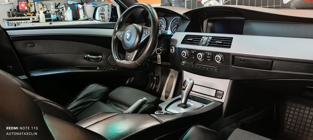 Pranie tapicerki samochodowej , meblowej sofy narożniki z dojazdem