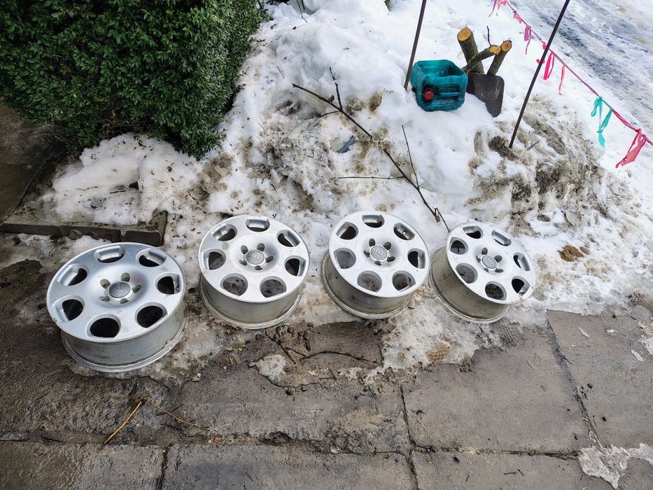 Диски Ауді R16 5x112