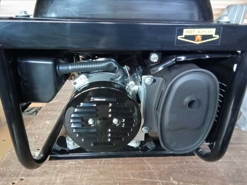 Генератор 3квт мідь з AVR з колесами