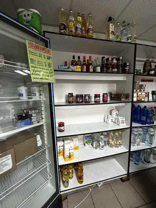 Продам торгові шафи (стелажі) для магазину