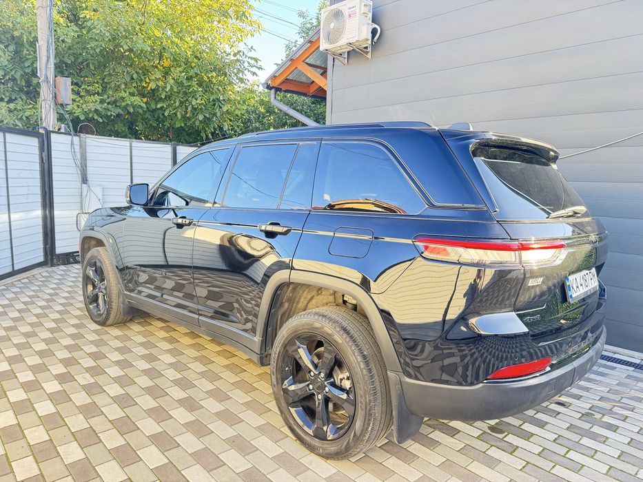 Jeep Grand Cherokee 2022 WL коротка версія V покоління 3.6