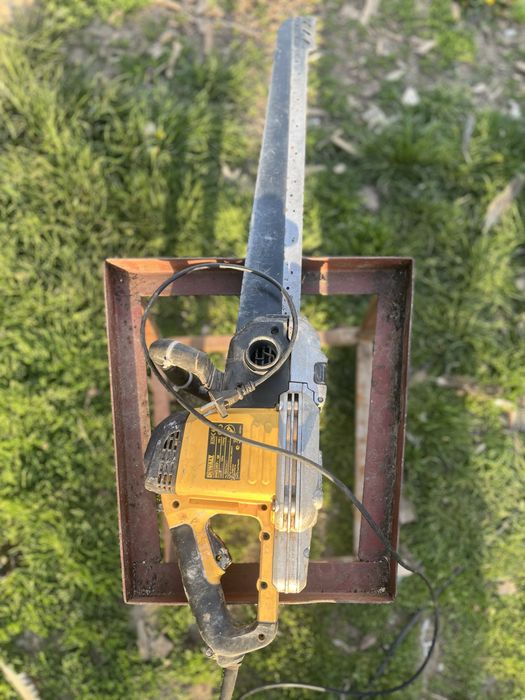 Pilarka Dewalt dwe 397