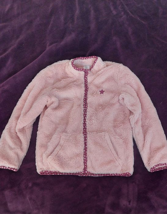 Тепла кофта,  куртка на дівчинку