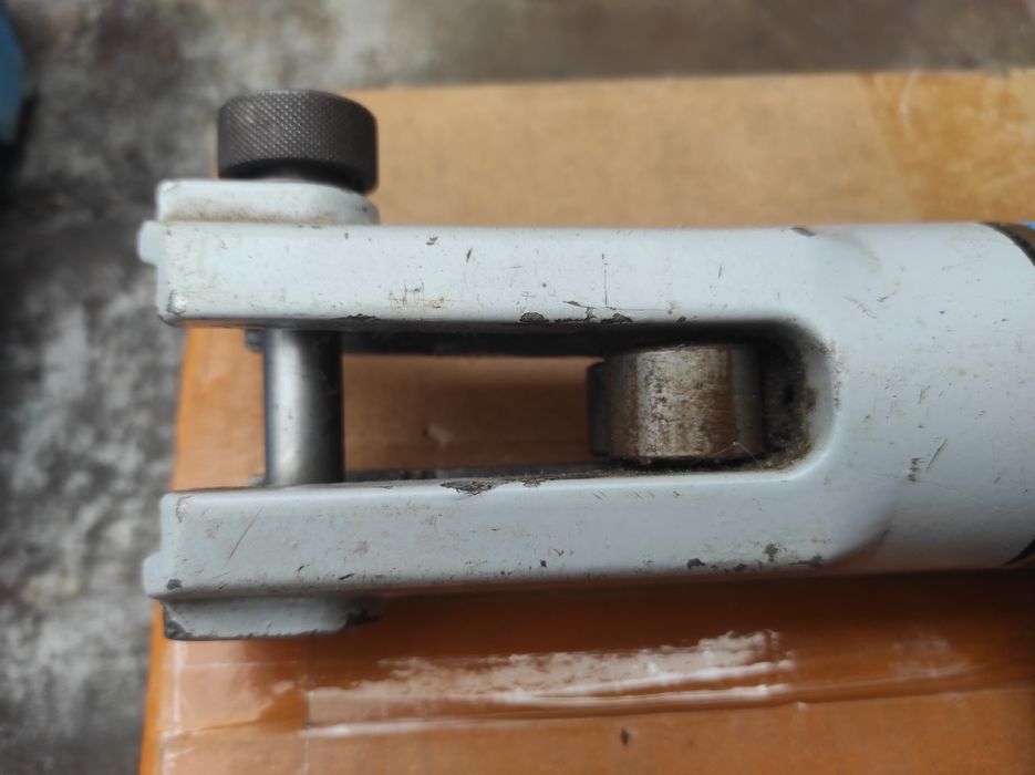 Электрический радиальный пресс Cbc europress 2001