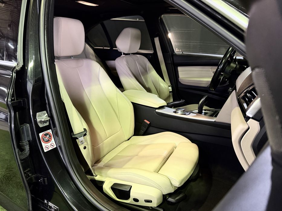 BMW 330e Pack M Full extras