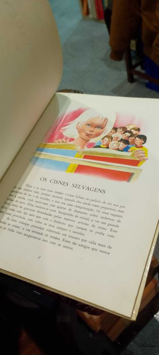 Os Cisnes Selvagens - Verbo Infantil - Andersen