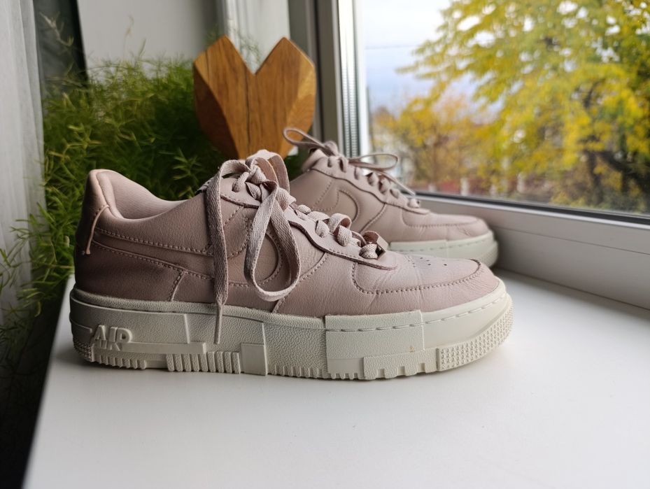 Кросівки жіночі Nike Air Force 1 Pixel "Particle Beige" 39 р