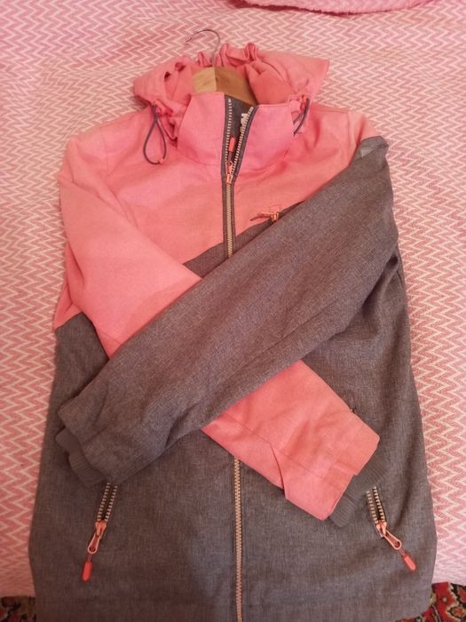 Куртка Cropp, терміново!