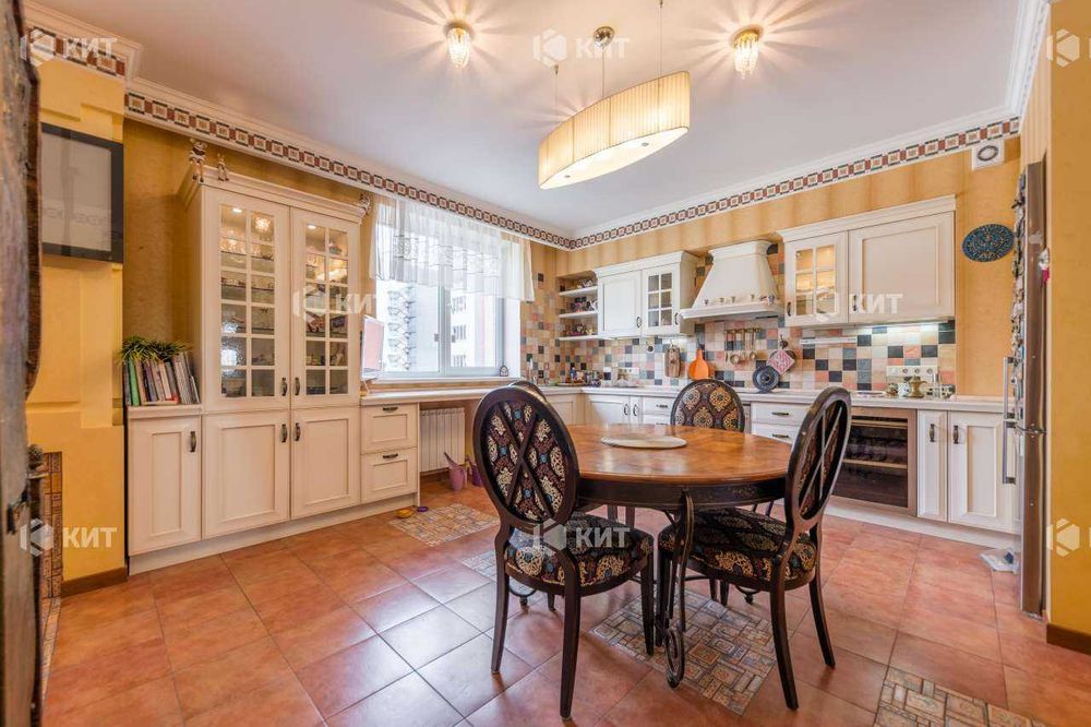 3к.137м2 Центр Наукова (м. Научная, ул. Культуры, ЖК Авантаж) 129612