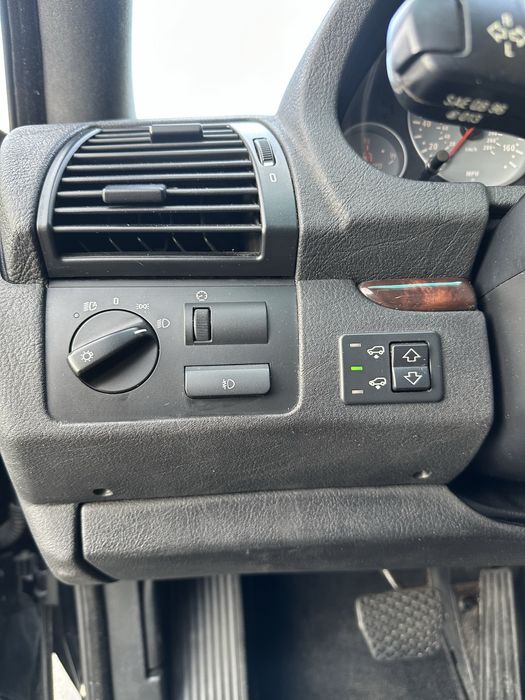 Продам BMW X5 . 2005 рік