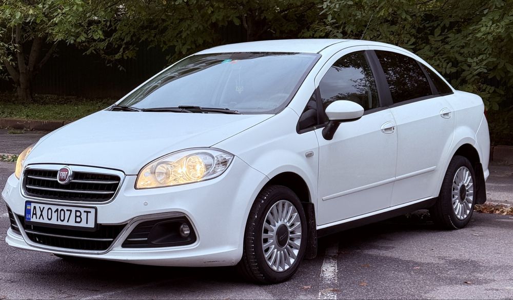 Фіат Лінеа 2013 рік 1,3 дизель