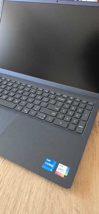 Notebook DELL INSPIRON 3520- 2055