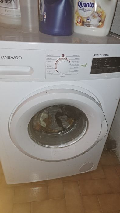 Maquina lavar roupa