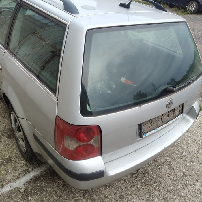 Klapa bagażnika LA7W Passat B5 FL kombi