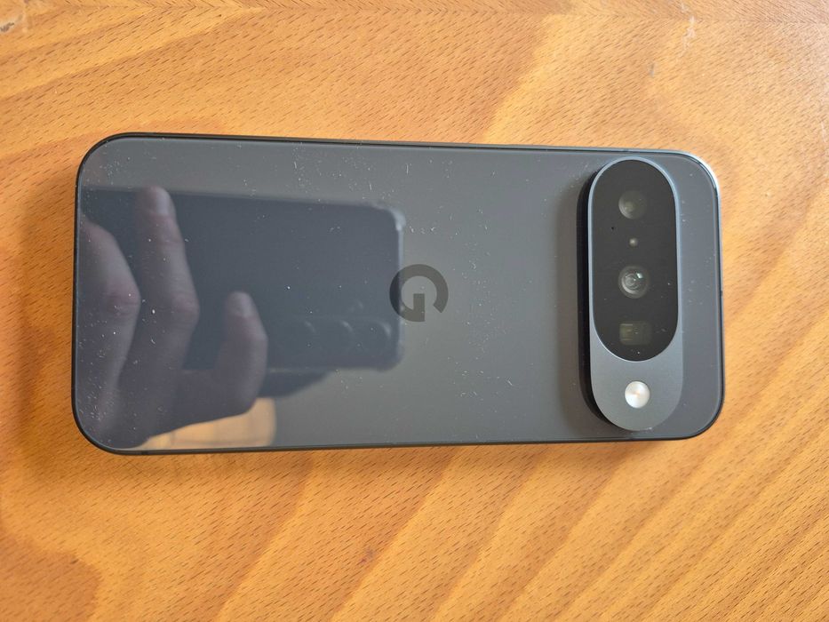 Google Pixel 10 128GB Preto – Excelente Estado (< 1 Ano / 220 Ciclos)