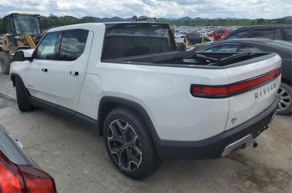Rivian Шрот Розборка Розбірка  Rivian на запчастини