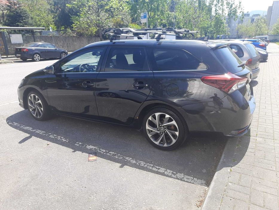 Vende-se Toyota Auris sempre muito bem cuidado