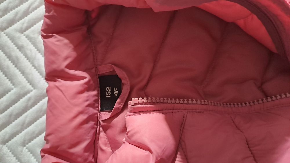 Kamizelka 4f dla dziewczynki roz.152