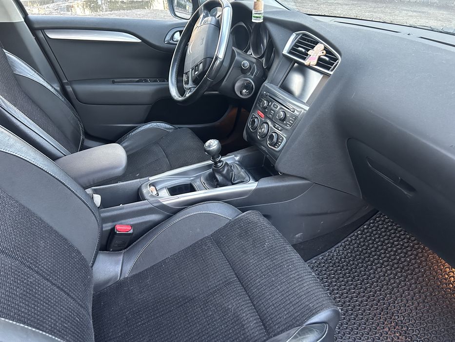 Citroen C4 2014 1,2 130kM