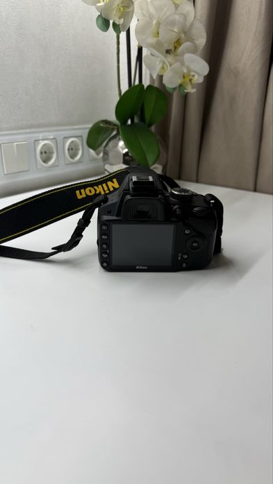 Продам фотоаппарат Nicon D3200