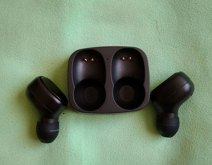 Бездротові навушники  Bluetooth .