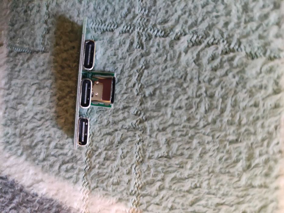 USB 3.1 Type-C роз'єм 16-контактний