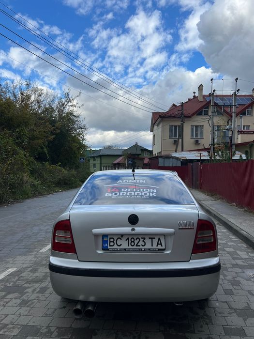 Продам шкоду октавію тур