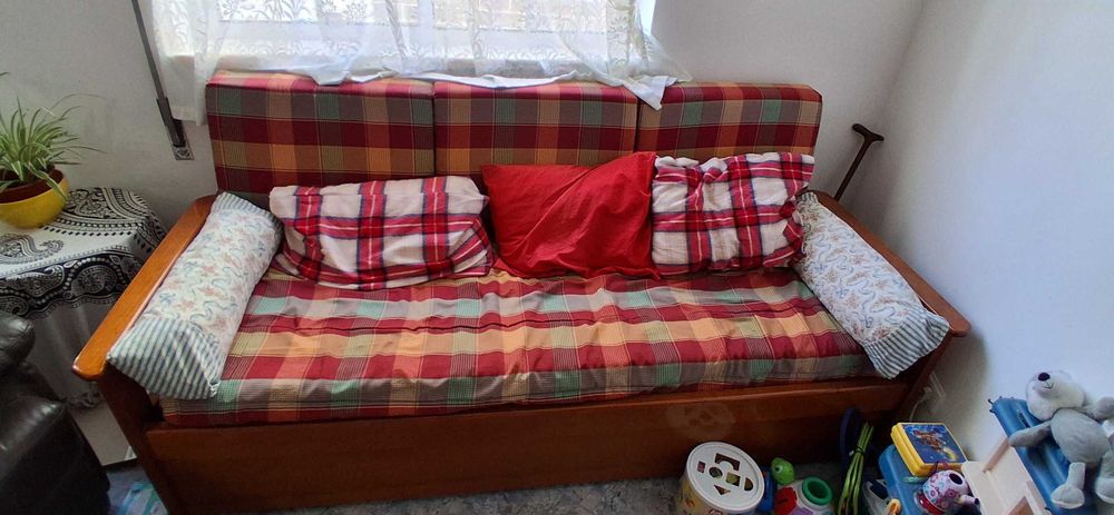 Sofa cama com e colchões