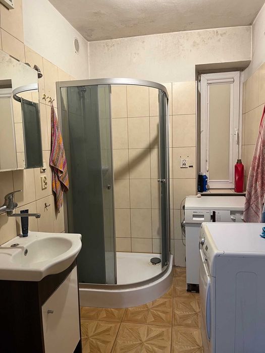 Pokoj do wynajecia (Rondo Matecznego) / Room for rent