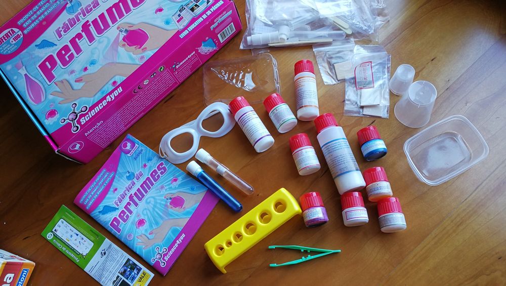 Fabrica Perfumes Science for you 8+anos