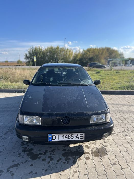Продам пасат б3 1,8
