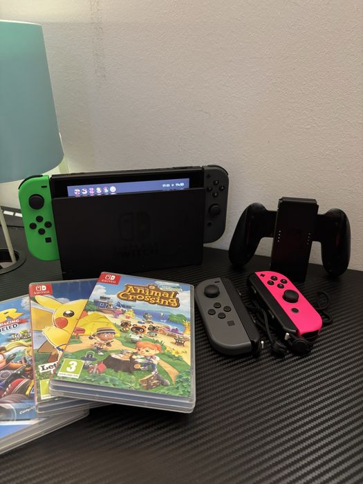 Nintendo Switch + 4 Joy-Cons + Dock + Jogos (Preço Negociável)