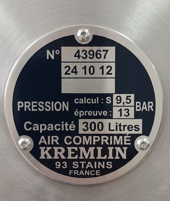 Compressor de Ar Industrial KREMLIN 300L - 3CV