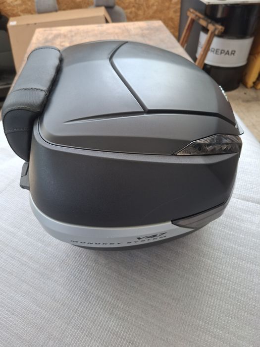 Top case Givi 47L